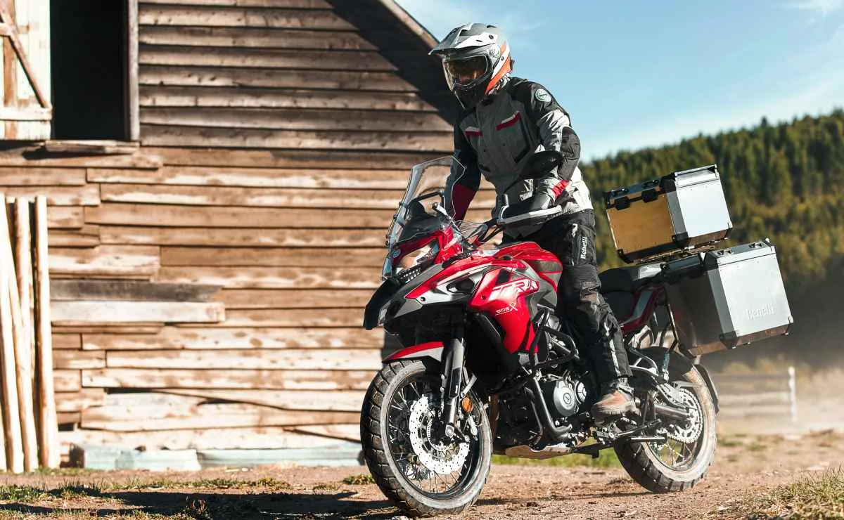 ¿Es todavía la Benelli TRK 502 una buena opción de compra entre las trail medianas?