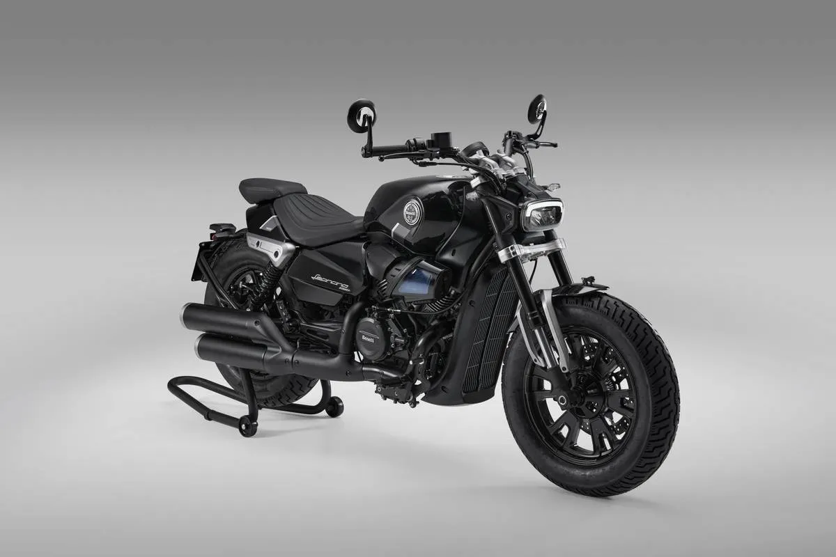 Benelli Leoncino Bobber 400 | Precio, Ficha Técnica