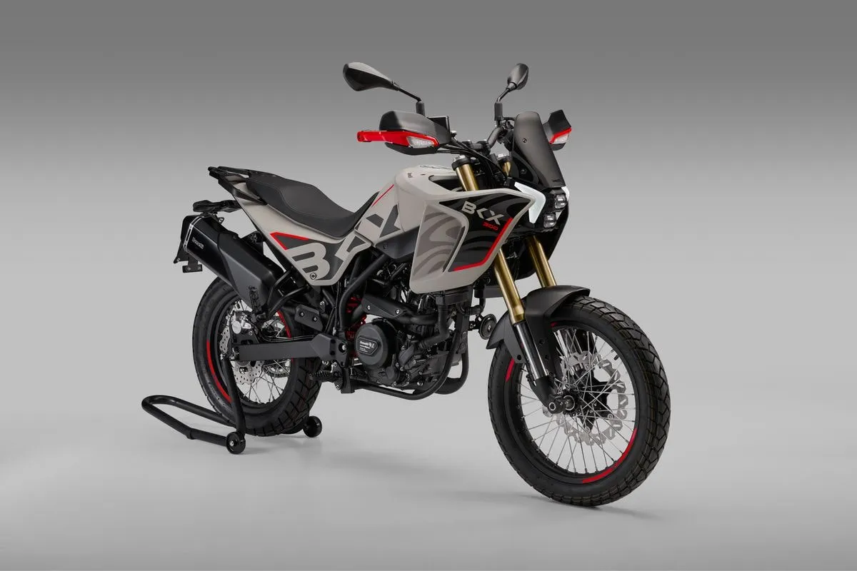 BENELLI BKX 125 / 300 ▷ Novedades Motos Trail Adventure