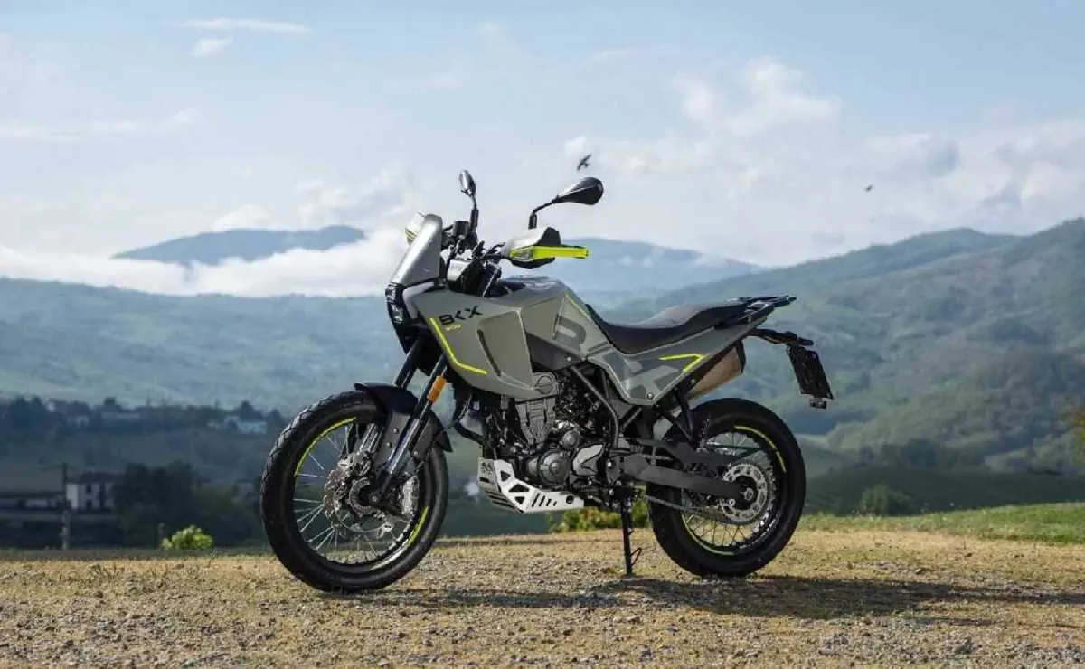 Benelli amplía su oferta con dos nuevos modelos de 300cc