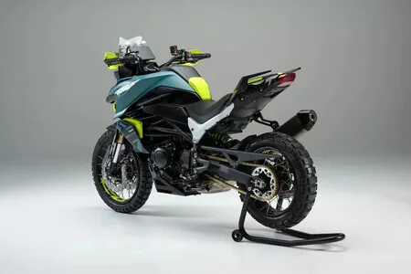 Las trail chinas quieren reventar el mercado. Lo nuevo de Benelli viene con 95 CV, aroma italiano y un precio que parece broma