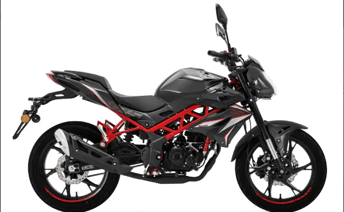 Benelli actualizó su naked de acceso y es mucho más barata que sus rivales japonesas