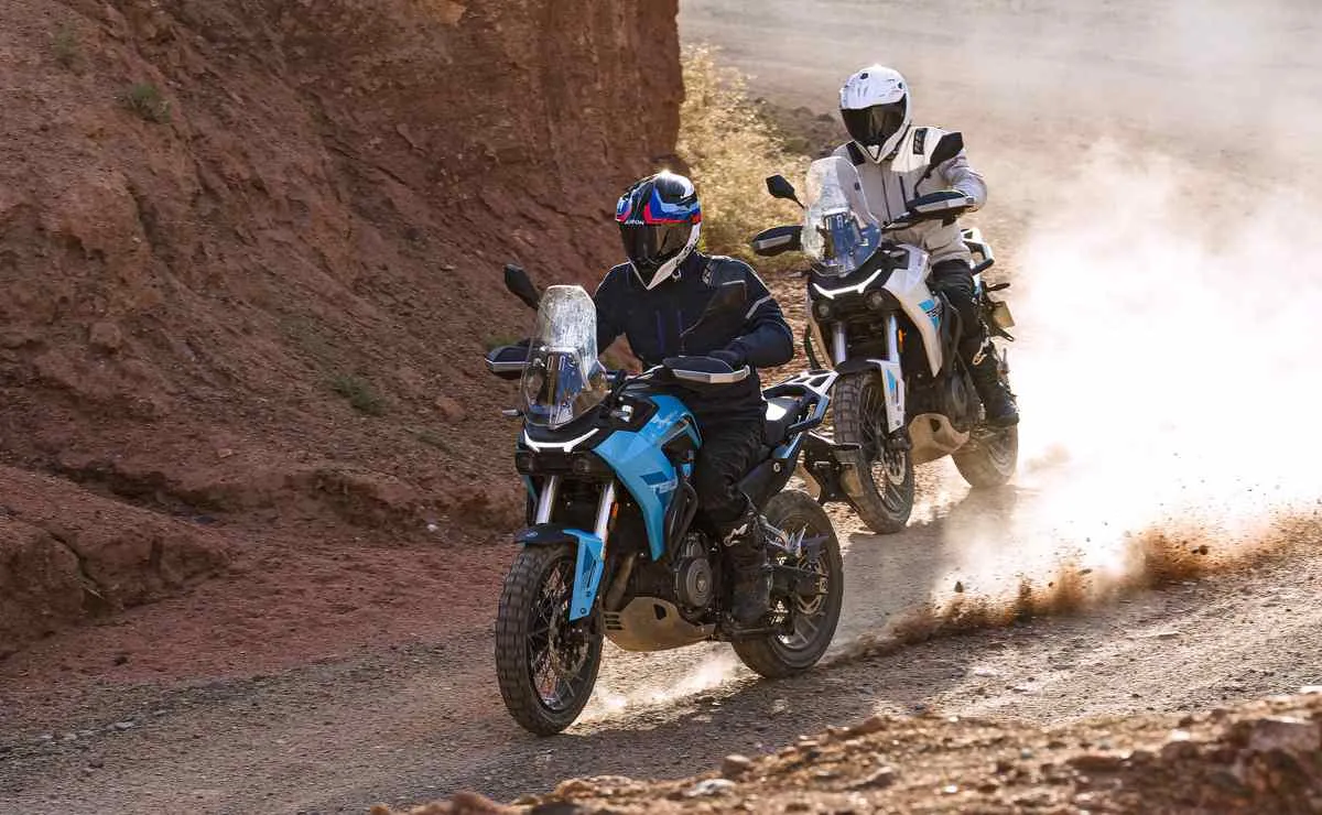 Llegó la nueva moto trail de Morbidelli y es una de las más equipadas: ¿es cara o es barata?
