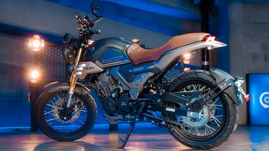 Italika Firebird 300, la nueva apuesta “cafe racer” que busca dominar en su segmento