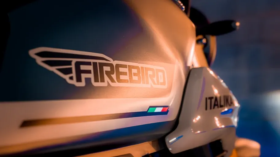 Italika Firebird 300, la nueva apuesta “cafe racer” que busca dominar en su segmento