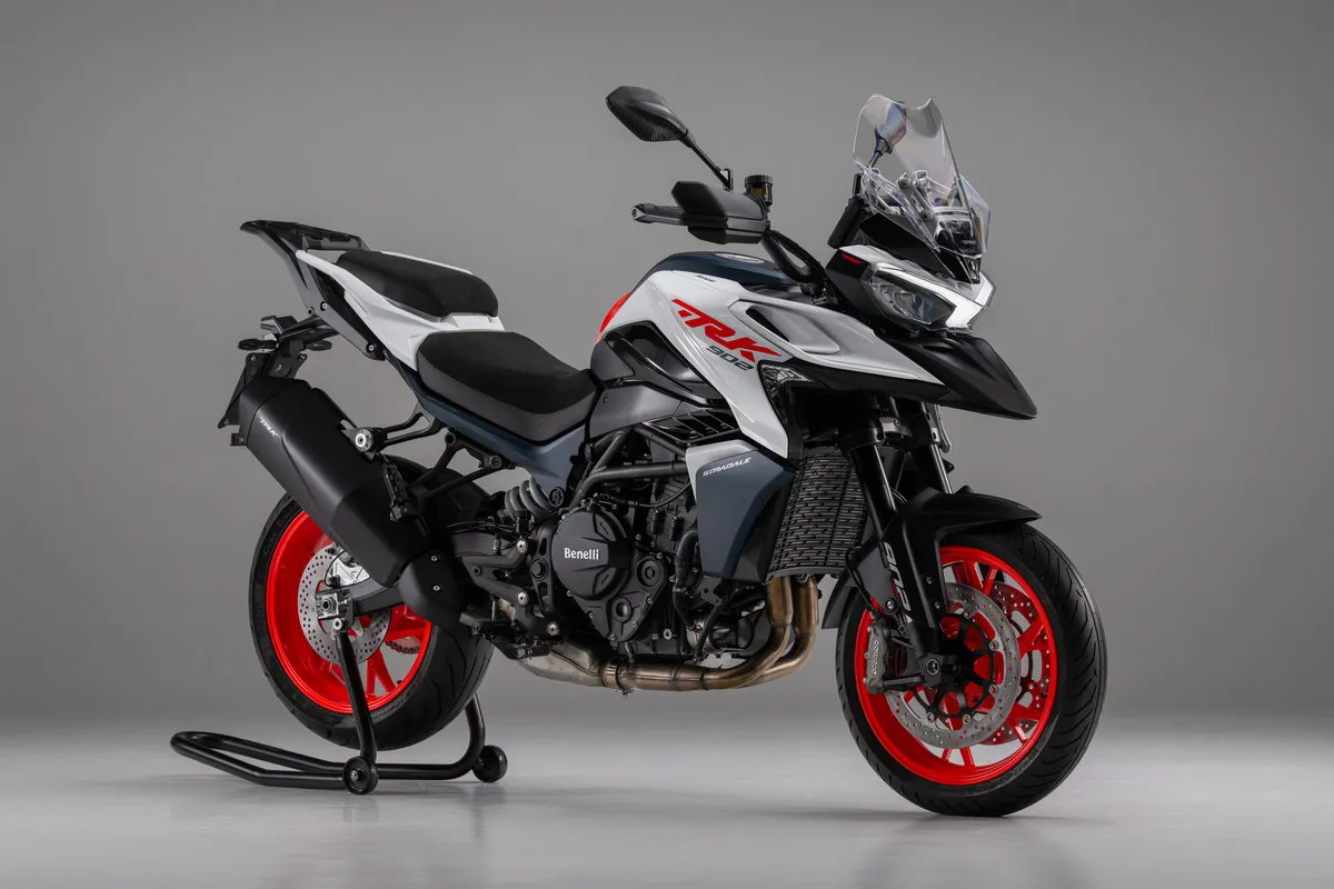 Benelli TRK902 Xplorer y Stradale: nueva generación trail con 95 CV