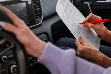 Licencia de conducir permanente en CDMX: qué preguntan en el examen teórico obligatorio y cuáles son los errores más comunes