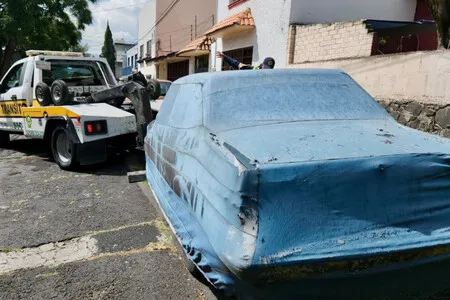 No dejes tu carro más de 15 días en el mismo lugar: CDMX está retirando miles de autos de las calles